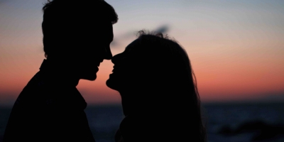 Hoe kun je je relatie verbeteren zonder erover te praten?